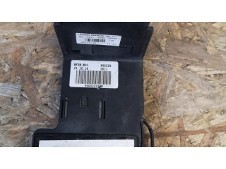 Другая деталь отсека двигателя