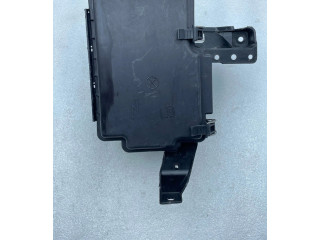 Pojistková skříňka A1665400224 Mercedes-Benz GLE (W166 - C292) 2017