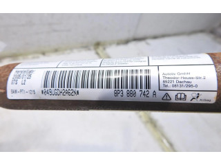 Боковая подушка безопасности 8P3880742A   Audi A3 S3 8P