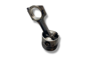 Píst A22DM Opel Antara A 22 DM