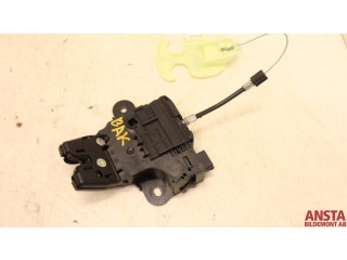 Замок багажника 13501988 Chevrolet Camaro - года