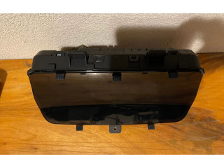 Панель приборов 8022037030, LCF10SYC30 SsangYong Korando