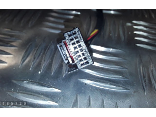 Zpětné zrcátko  Volkswagen Tiguan 2012  E1020933  