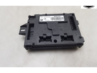 Блок управления 237106968R, 0090047   Dacia Lodgy