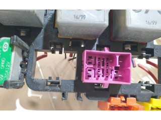 Блок предохранителей 8D1937545 Audi A6 S6 C5 4B