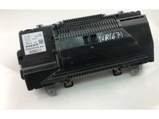 Панель приборов P32276753AA Volvo S60