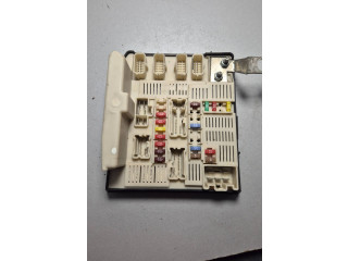 Блок предохранителей 8200481866, 519158083   Dacia Sandero    