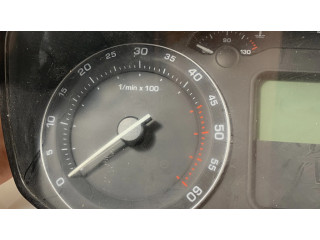 Панель приборов 1Z0920910D   Skoda Octavia Mk2 (1Z)       