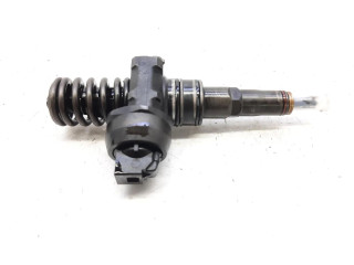 Форсунка 038130073AG    Skoda Octavia Mk2 (1Z)   