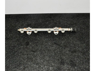 Топливная рампа 04E133320D Volkswagen Jetta VI для двигателя CNLA