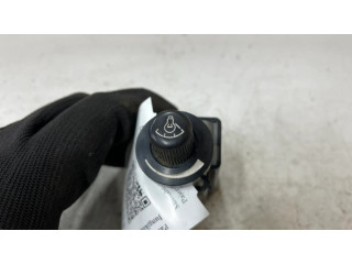 Включатель регулировки освещения панели