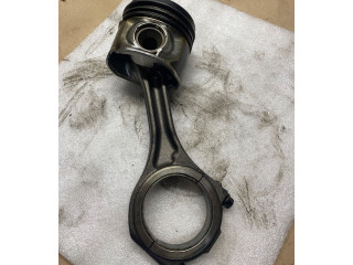 Píst 059AA   Audi A8 S8 D3 4E     