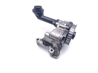 Масляный насос  CAYC 03L115263  Skoda Octavia Mk2 (1Z) 