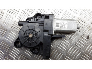 Передний двигатель механизма для подъема окон