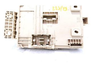 Блок предохранителей 91951J7700 KIA Ceed