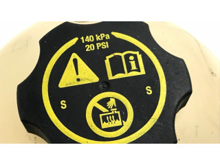 Расширительный бачок охлаждающей жидкости    