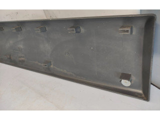 Отделка загрузочная дверь (молдинги) 8200036093, 91165348 Renault Trafic II (X83)