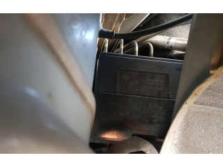 Блок АБС 476603736R, 10022004554 Dacia Dokker - года