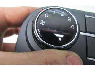 Блок управления климат-контролем 97250J7043   KIA Xceed