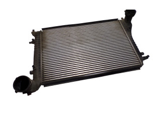 Интеркулер  1K0121345E, 1K0145803H   Volkswagen Caddy 