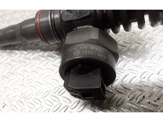 Vstřikovač 0414720015, 038130073J Volkswagen Sharan AUY
