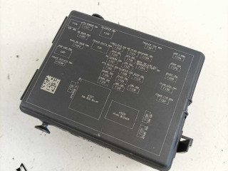 Блок предохранителей  P68068355AC   Fiat Freemont    