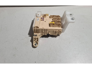 Блок предохранителей 8922178010 Lexus NX