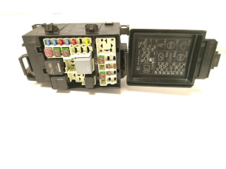 Блок предохранителей GX7314A076DA Jaguar XE