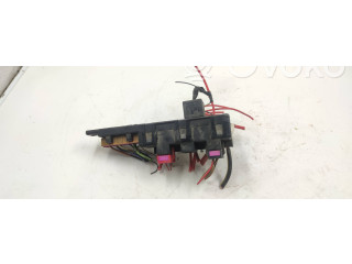 Блок предохранителей 4B1971279A   Audi A6 S6 C5 4B    