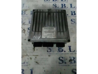 Блок управления двигателя 8200911559 Dacia Logan I
