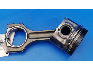 Píst N57 BMW X5 F15 pro naftový motor 3.0