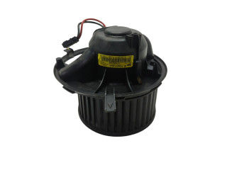 Вентилятор печки 1K1820015G, F997165A Skoda Octavia Mk2 (1Z)