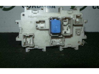 Pojistková skříňka Řídící jednotka BSM Nissan Navara 2009