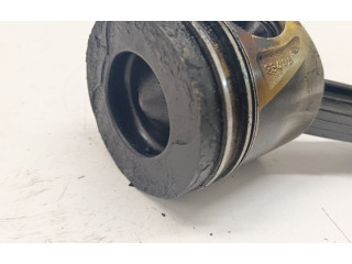 Píst 65100 Mercedes-Benz GLA W156 OM 651