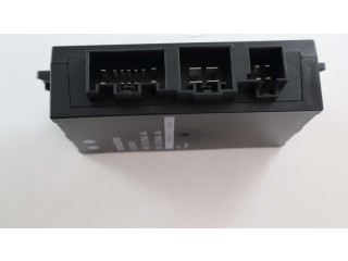 Блок управления крышки багажника 31217840   Volvo V70