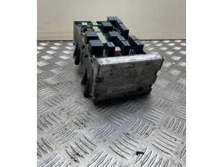   Pojistková skříňka 04869000AJ, T130202043   Dodge Grand Caravan 2002