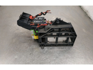 Pojistková skříňka 4E0941824 Audi A8 S8 D3 4E 2003