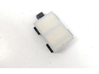 Датчик слепых зон 31476724 Volvo XC90