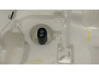 Бачок оконной жидкости