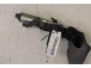 Моторчик заднего дворника     Volkswagen Scirocco