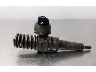 Форсунка 038130073BQ Audi A3 S3 8P