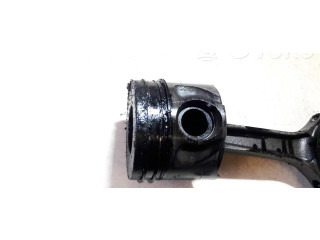 Píst h268x Ford Mondeo Mk III pro naftový motor 2.0