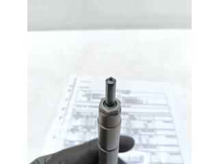 Vstřikovač A6420701387 Mercedes-Benz C W204 pro naftový motor 3.0 642960