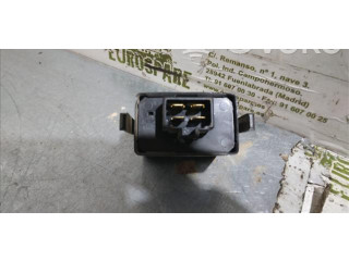 Блок предохранителей MD142382 Mitsubishi L200