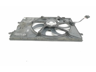 Вентилятор радиатора 5Q0121203DD Audi Q2 -