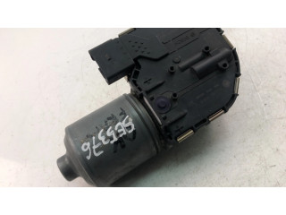 Двигатель стеклоочистителей