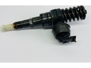 Форсунка 038130073AG    Audi A3 S3 8L   