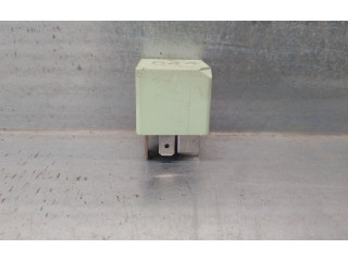 Блок предохранителей 4H0951253 Audi Q3 8U