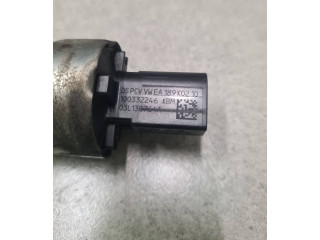 Топливная рампа 03L130089B, 03L906051   Audi A3 S3 8P   для двигателя CAY