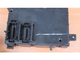 Блок предохранителей 13406374, 401154265 Opel Meriva B